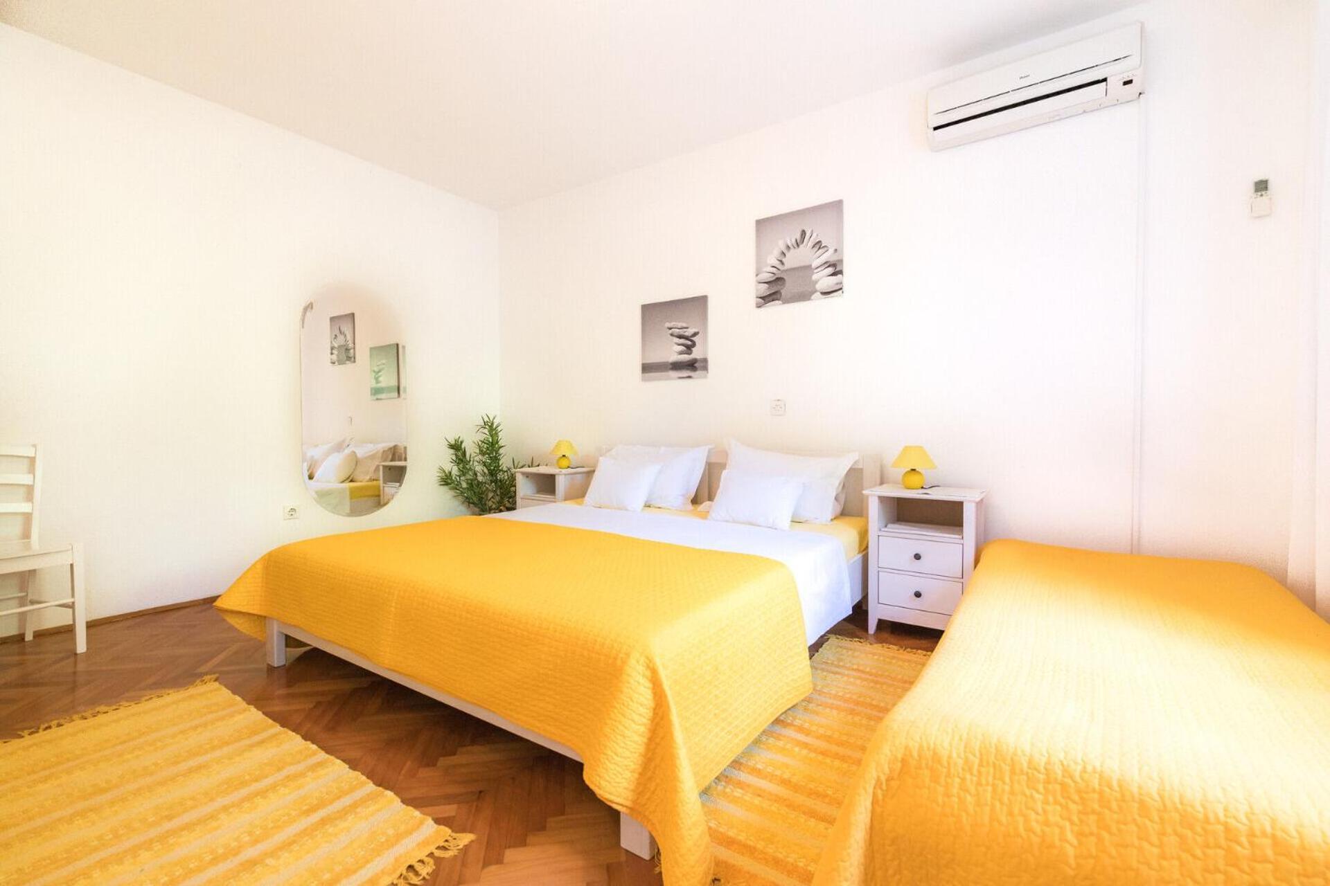Apartments Seric Vrboska Dış mekan fotoğraf